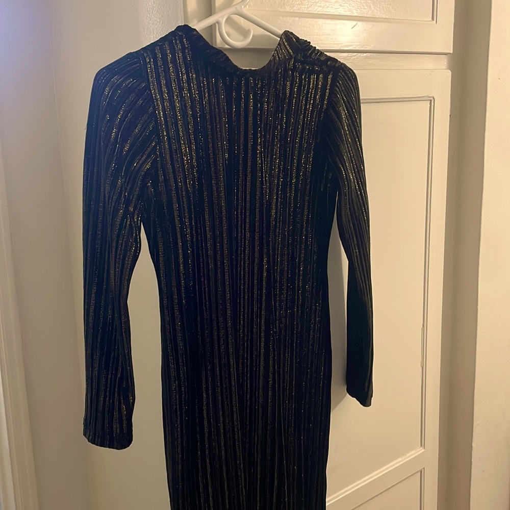 BCB Generation dress like new. Cost $118 new.